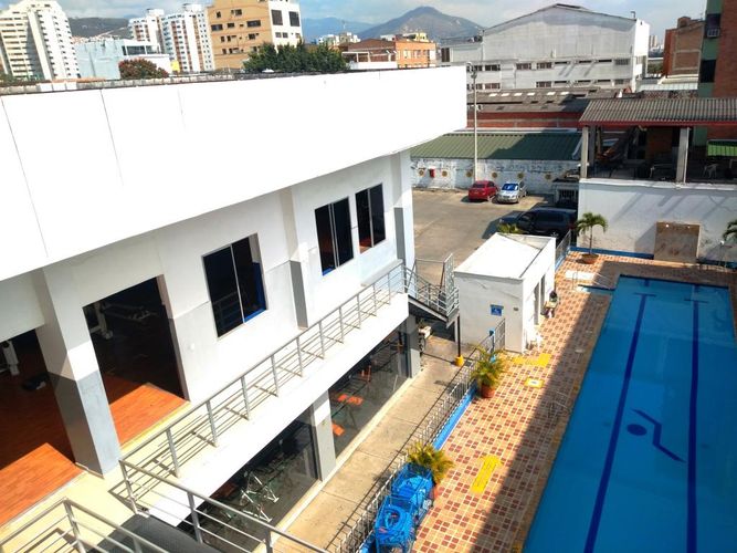 Edificio en venta en Los Cambulos, Cali, 1300 m² · foto 17 de 24