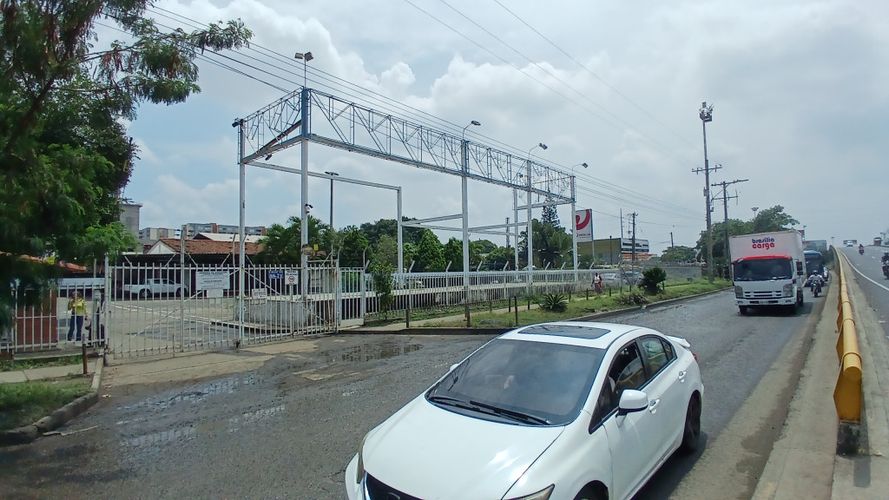 Bodega en venta en Acopi, Yumbo · foto 22 de 24