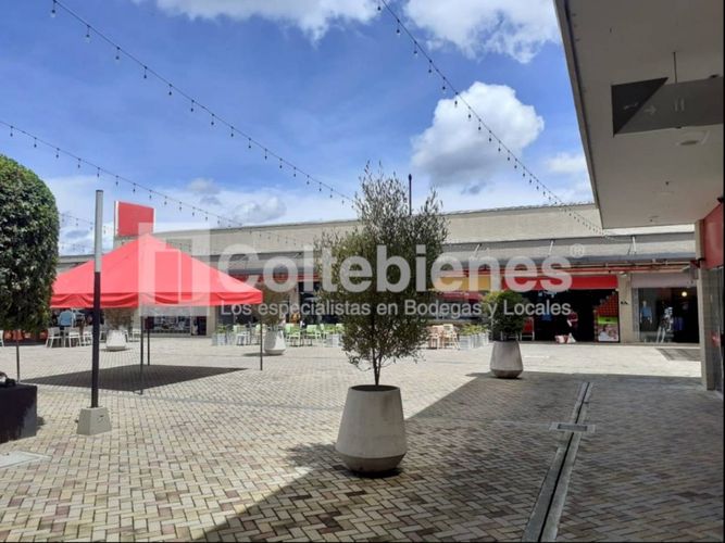 Local en venta en El Porvenir, Rionegro, 29 m² · foto 10 de 18