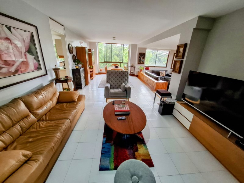 Apartamento en venta en El Poblado, Medellín 4