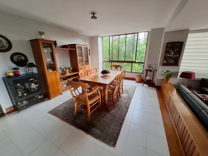 Apartamento de 2 alcobas en venta en El Poblado, Medellín, 174 m² · foto 7 de 24