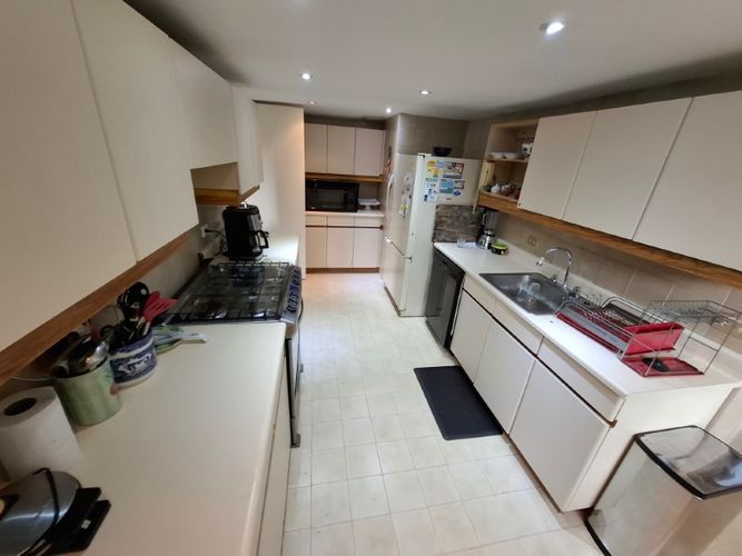 Apartamento de 2 alcobas en venta en El Poblado, Medellín, 174 m² · foto 10 de 24