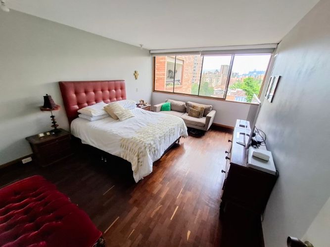 Apartamento de 2 alcobas en venta en El Poblado, Medellín, 174 m² · foto 18 de 24
