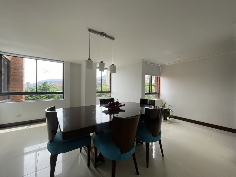 Apartamento en venta en El Poblado, Medellín 4