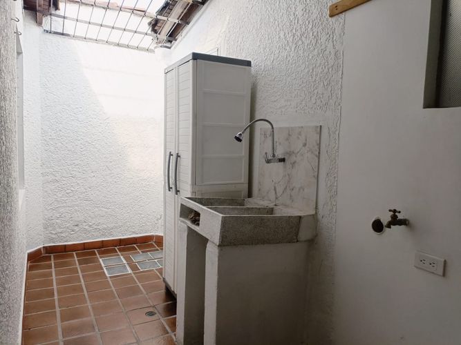 Oficina en arriendo en Laureles, Medellín, 174 m² · foto 15 de 18