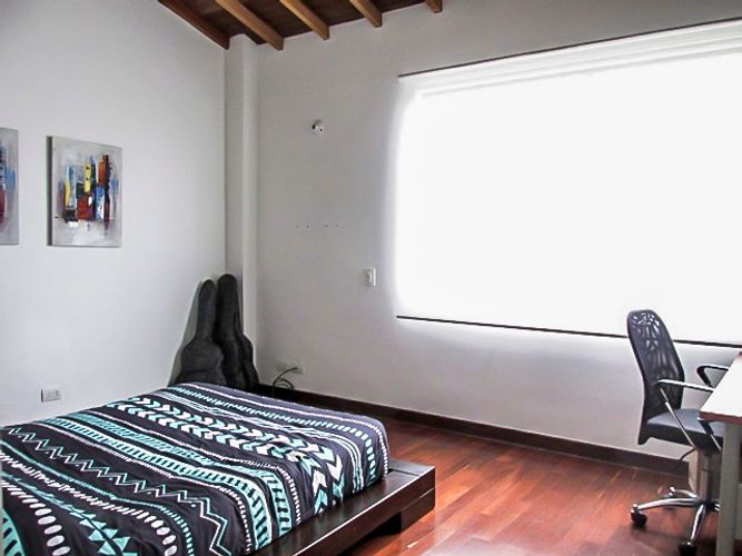 Casa de 4 alcobas en arriendo en Los Balsos, Medellín, 450 m² · foto 12 de 18