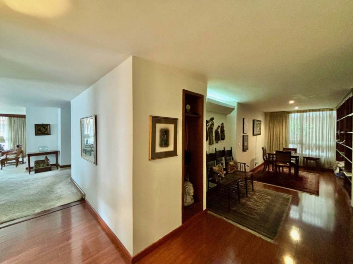 Apartamento en venta en El Nogal, Bogotá · foto 5 de 16