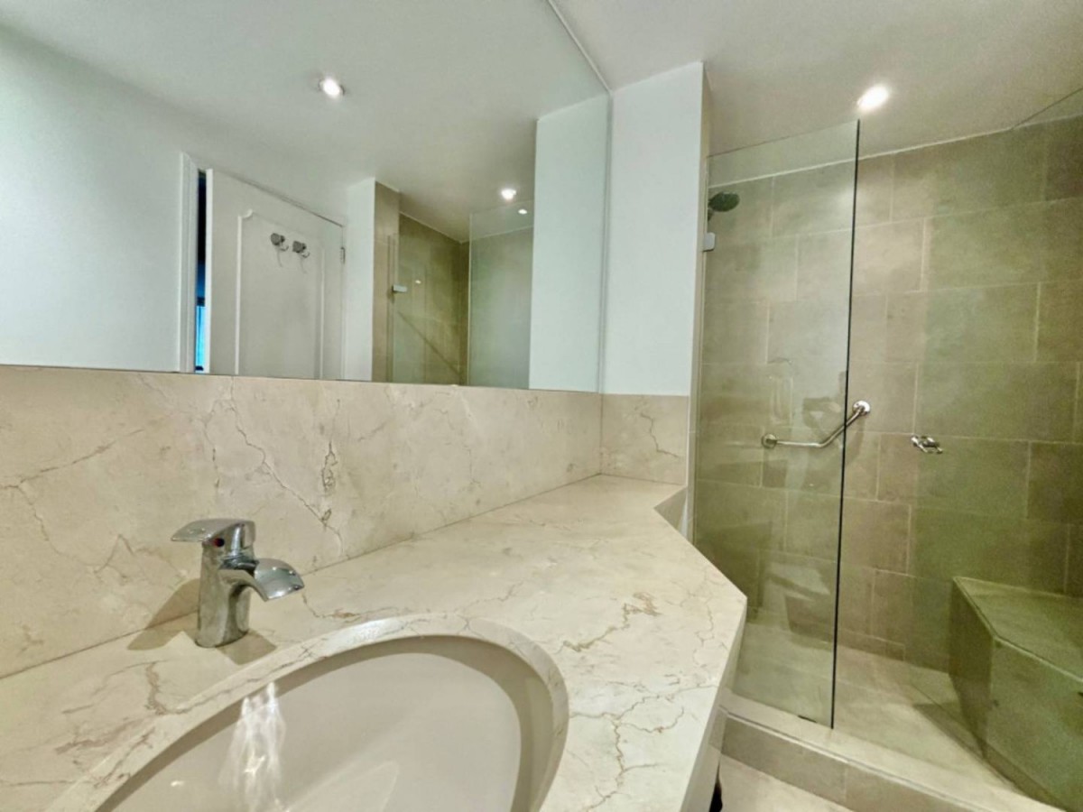 Apartamento en venta en El Nogal, Bogotá · foto 8 de 16