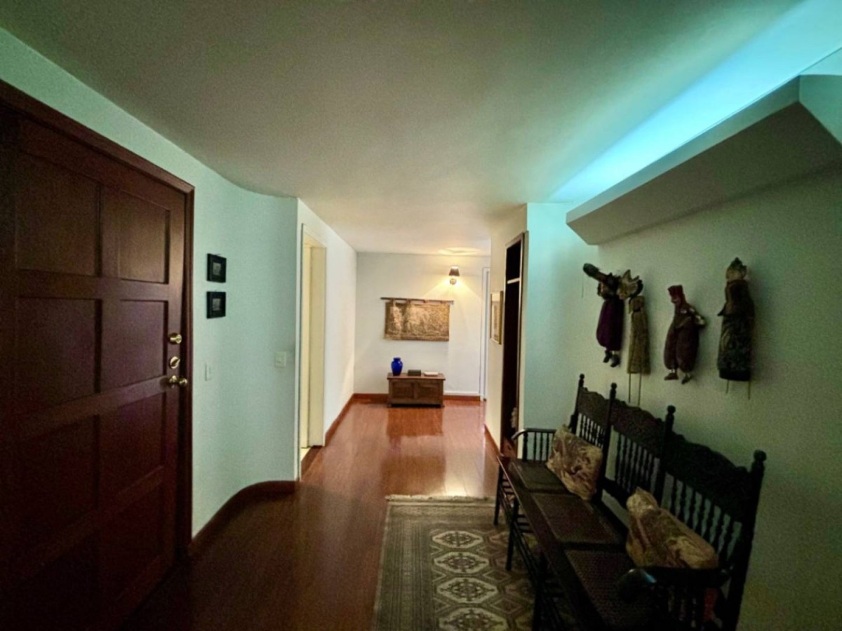Apartamento en venta en El Nogal, Bogotá · foto 10 de 16