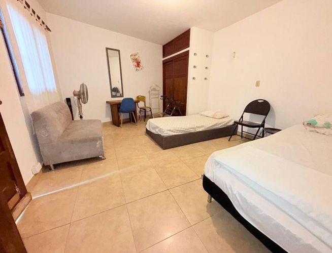 Casa de 6 alcobas en venta en Cabecera Del Llano, Bucaramanga, 540 m² · foto 9 de 18