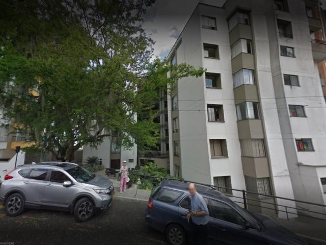 Apartamento en venta en Los Alpes, Pereira · foto 4 de 24