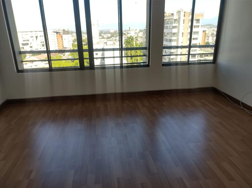 Apartamento en venta en Los Alpes, Pereira · foto 18 de 24