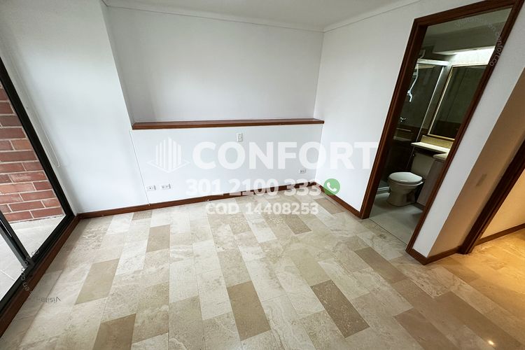 Apartamento de 3 alcobas en arriendo en Laureles, Medellín, 100 m² · foto 12 de 24