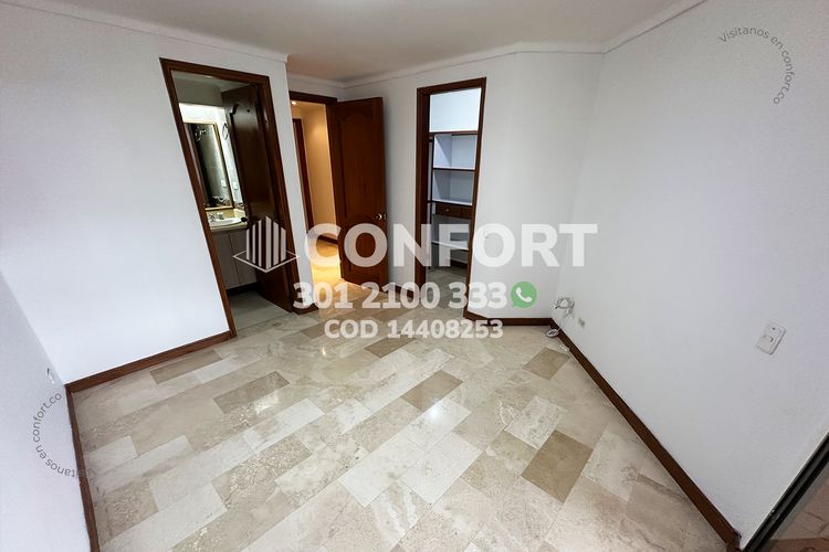 Apartamento de 3 alcobas en arriendo en Laureles, Medellín, 100 m² · foto 13 de 24