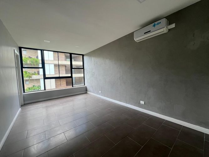 Apartamento de 4 alcobas en venta en El Poblado, Medellín, 310 m² · foto 10 de 18
