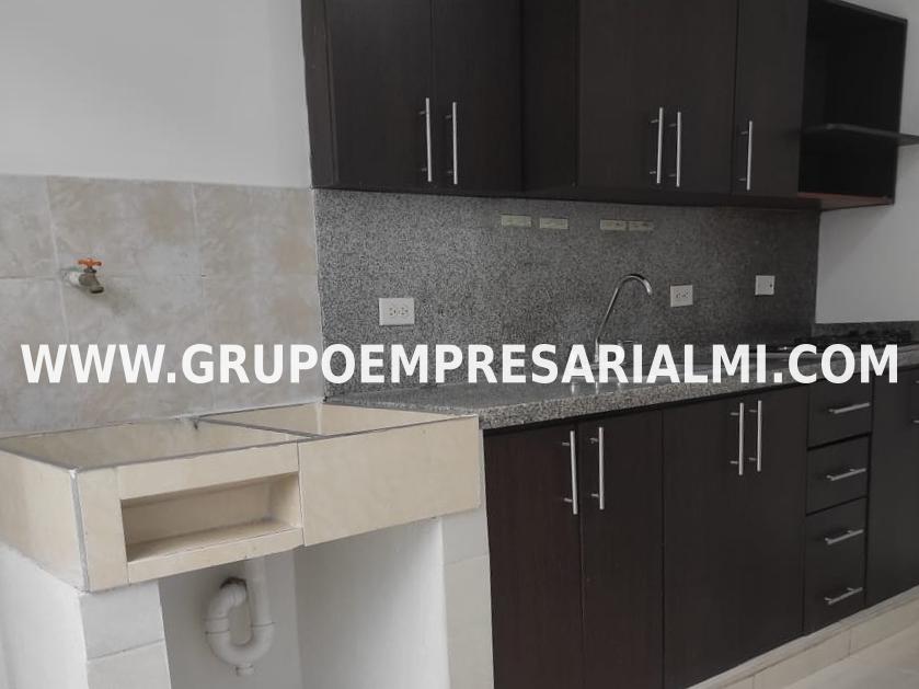 Apartment for sale in Villa hermosa, Medellín 2