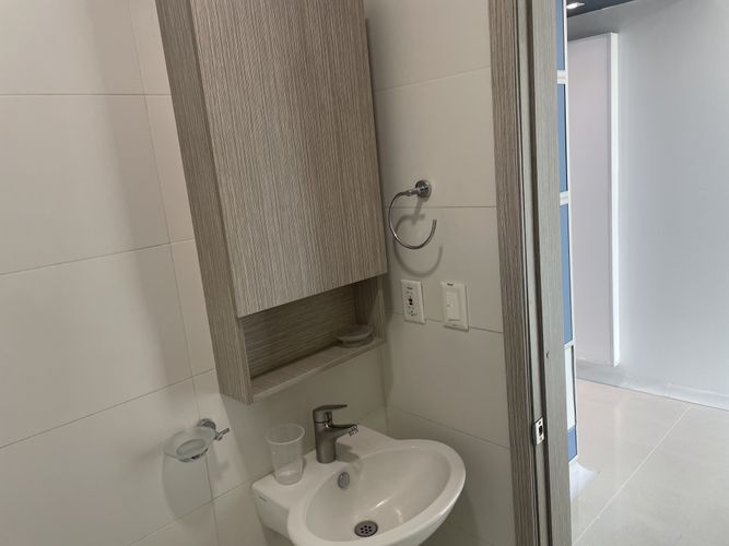 Consultorio en venta en Menzuly, Piedecuesta, 38 m² · foto 9 de 15