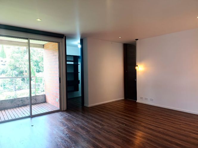 Apartamento de 3 alcobas en venta en El Poblado, Medellín, 170 m² · foto 3 de 20