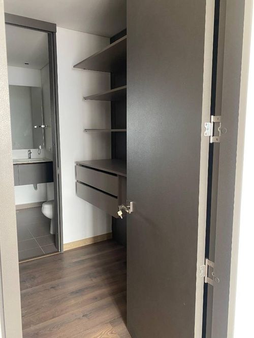 Apartamento de 2 alcobas en arriendo en San Lucas, Medellín, 143 m² · foto 16 de 21