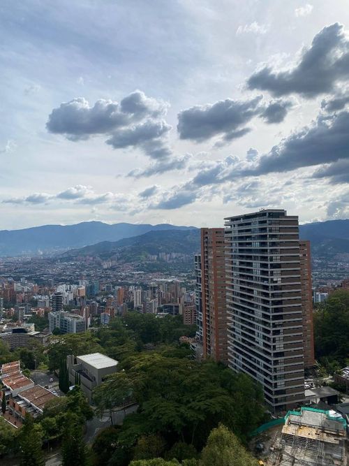 Apartamento de 2 alcobas en arriendo en San Lucas, Medellín, 143 m² · foto 21 de 21