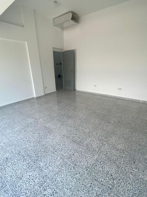 Oficina en arriendo en La Concepcion, Barranquilla, 150 m² · foto 3 de 8