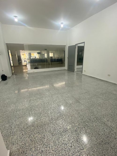 Oficina en arriendo en La Concepcion, Barranquilla, 150 m² · foto 7 de 8