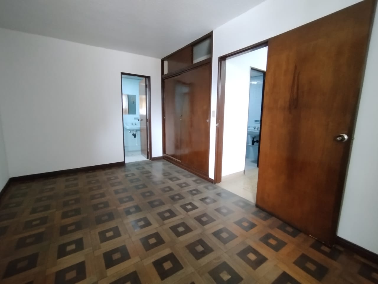 Apartamento en venta en La Candelaria, Medellín · foto 7 de 24