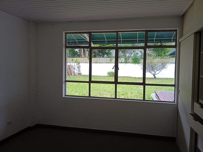 Casa de 5 alcobas en venta en Santa Ana Oriental, Bogotá, 427 m² · foto 11 de 24