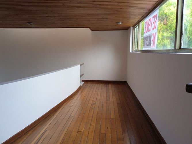 Casa de 5 alcobas en venta en Santa Ana Oriental, Bogotá, 427 m² · foto 21 de 24