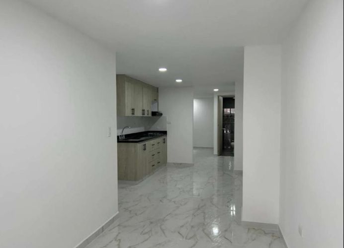 Apartamento de 3 alcobas en venta en San Juan Bautista, Itagüí, 67 m² · foto 3 de 24