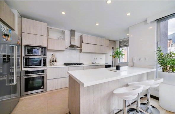 Apartamento en arriendo en El Poblado, Medellín · foto 8 de 16