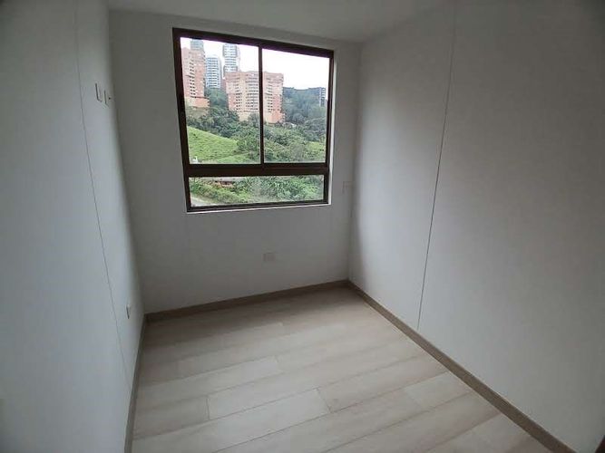Apartamento de 3 alcobas en arriendo en El Carmelo Ii, Sabaneta, 70 m² · foto 8 de 21