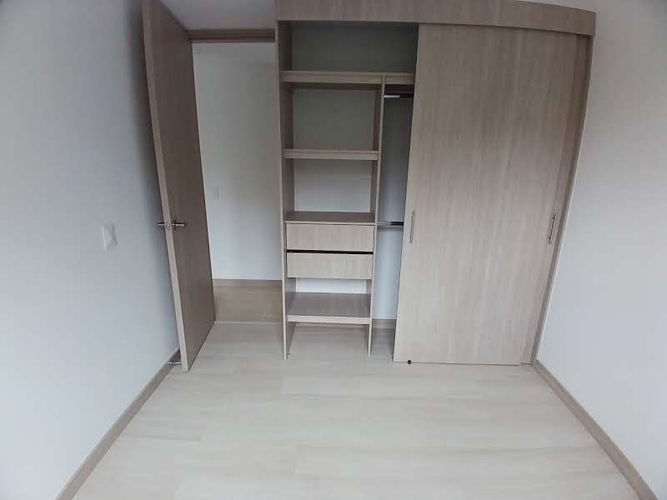 Apartamento de 3 alcobas en arriendo en El Carmelo Ii, Sabaneta, 70 m² · foto 14 de 21