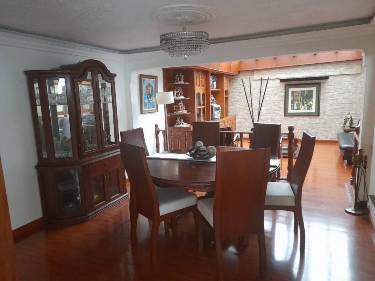 Casa en venta en Monaco, Bogotá · foto 7 de 24