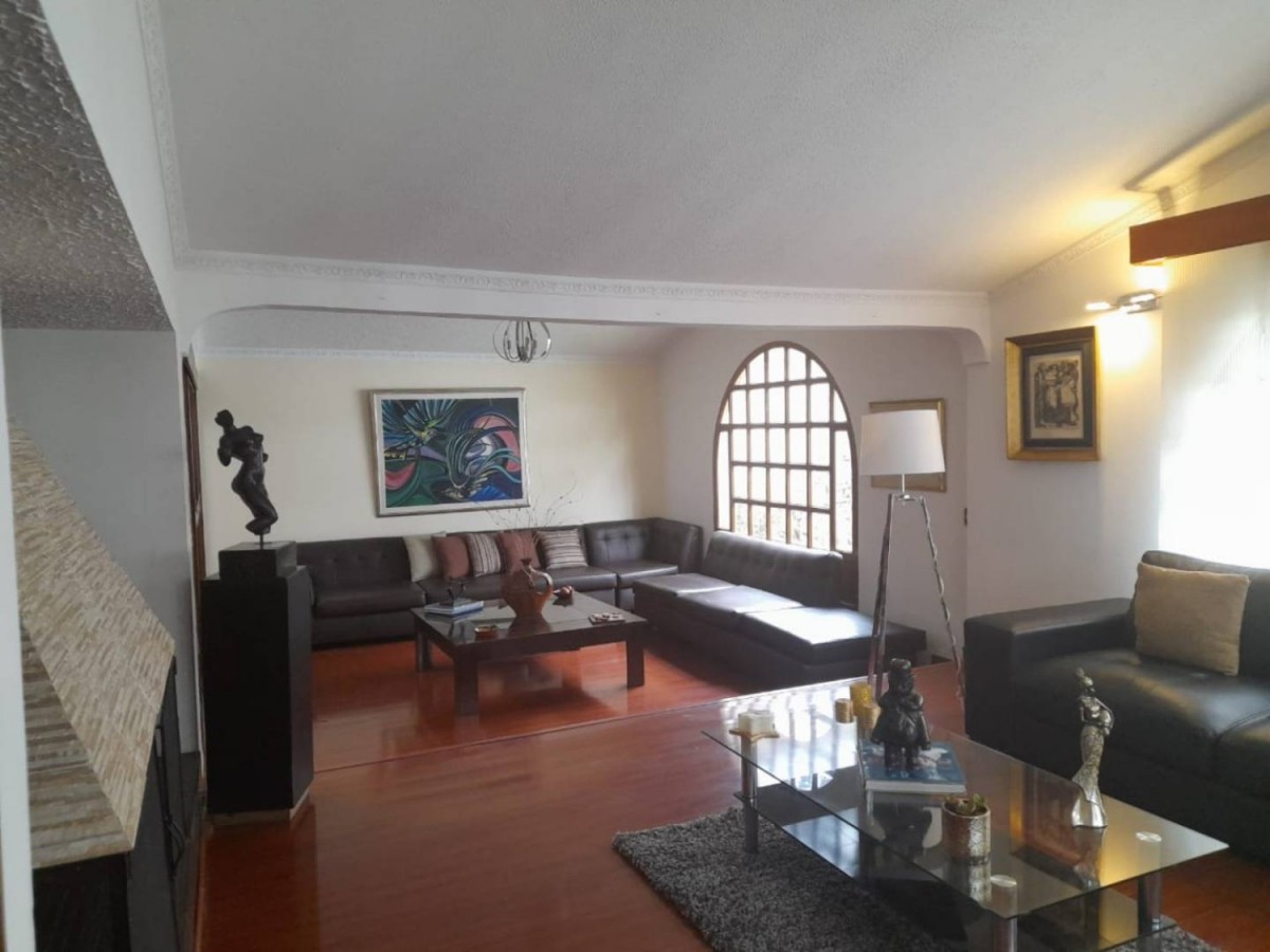 Casa en venta en Monaco, Bogotá · foto 10 de 24