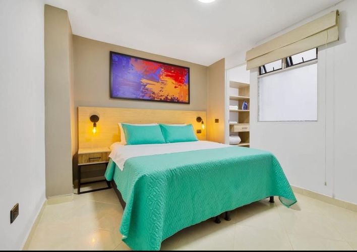Edificio en venta en Laureles, Medellín, 50 m² · foto 5 de 9