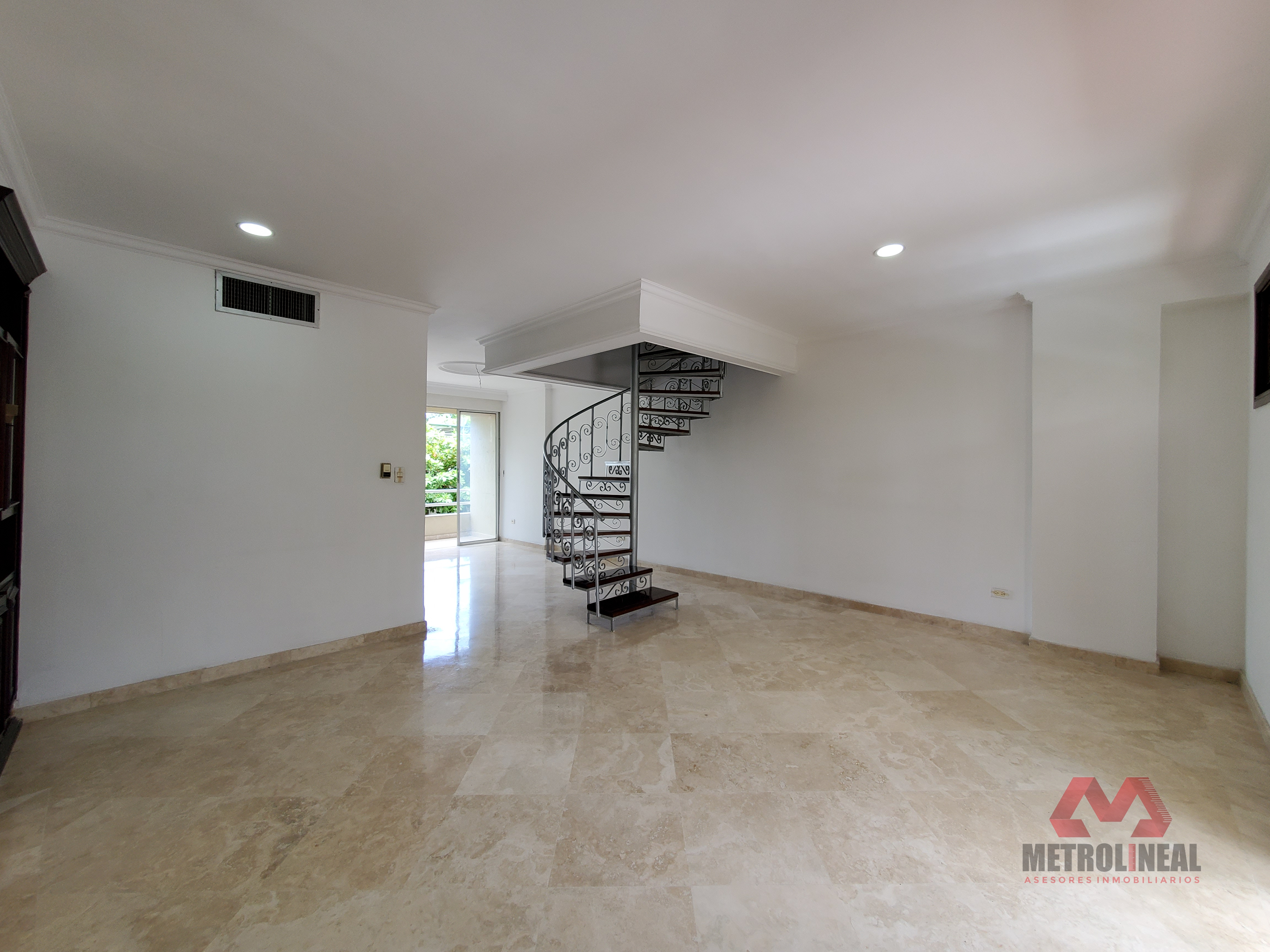Apartamento en venta en Manga, Cartagena · foto 2 de 23