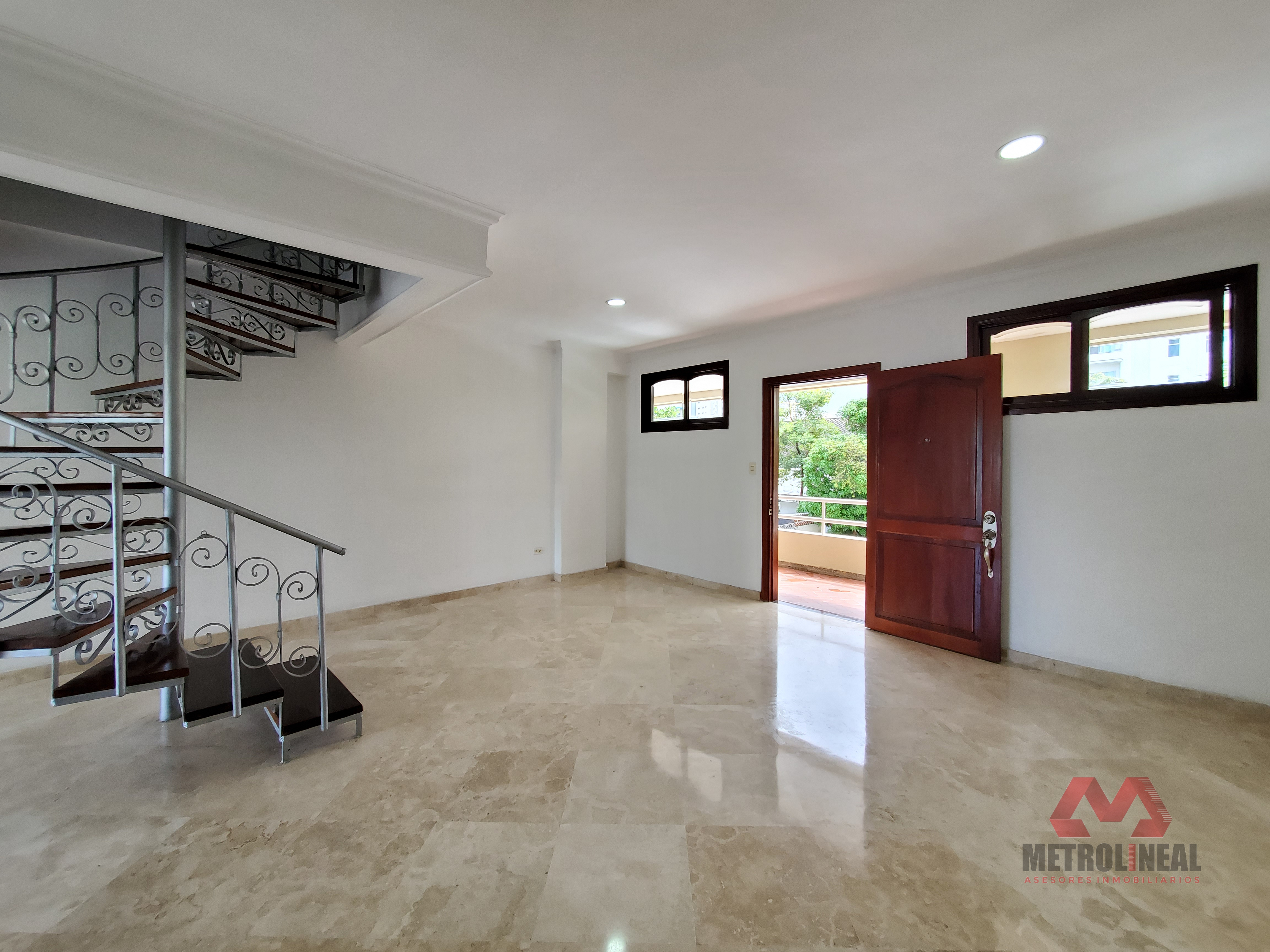 Apartamento en venta en Manga, Cartagena · foto 3 de 23