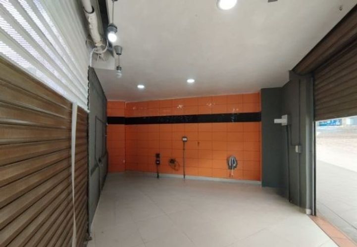 Local en arriendo en Camino Verde, Envigado, 30 m² · foto 8 de 12