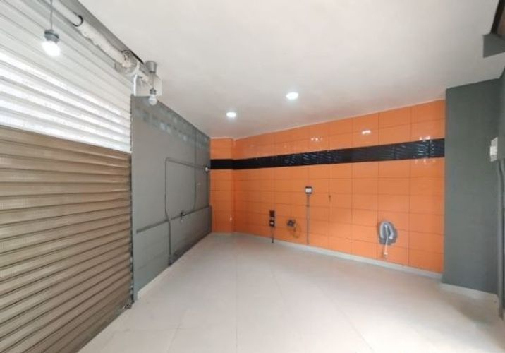 Local en arriendo en Camino Verde, Envigado, 30 m² · foto 11 de 12