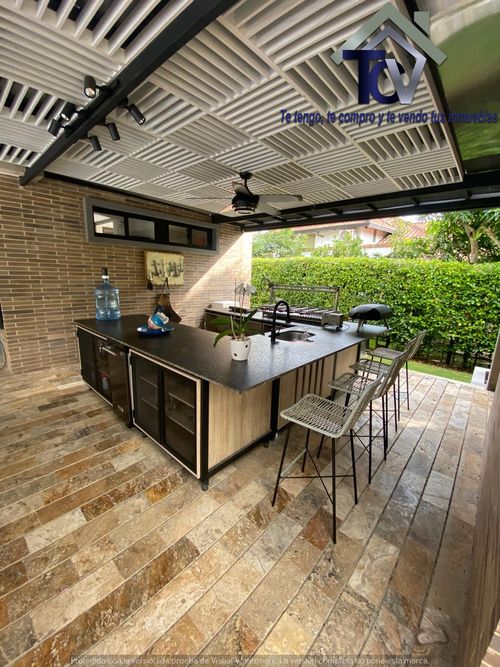 Casa de 5 alcobas en venta en Ruitoque Bajo, Floridablanca, 640 m² · foto 10 de 23