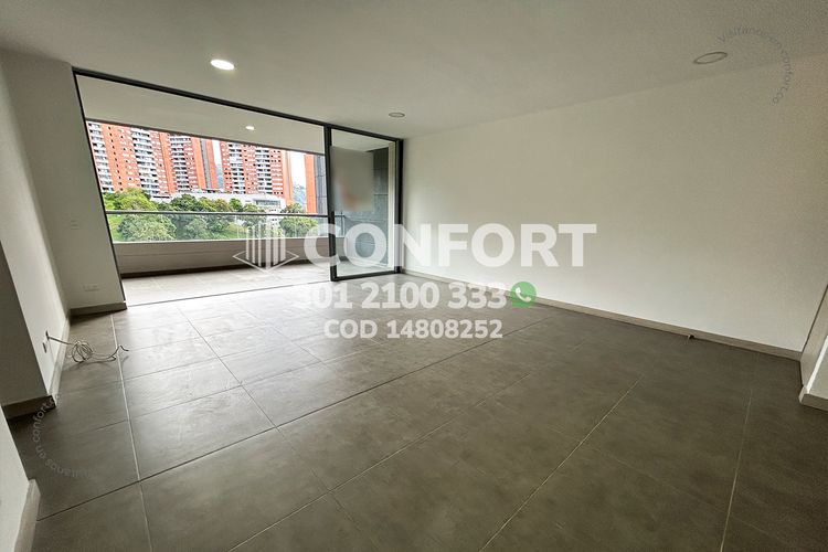 Apartamento de 3 alcobas en arriendo en Loma Del Escobero, Envigado, 115 m² · foto 4 de 24