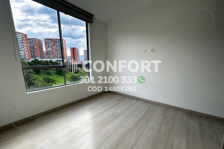 Apartamento de 3 alcobas en arriendo en Loma Del Escobero, Envigado, 115 m² · foto 19 de 24