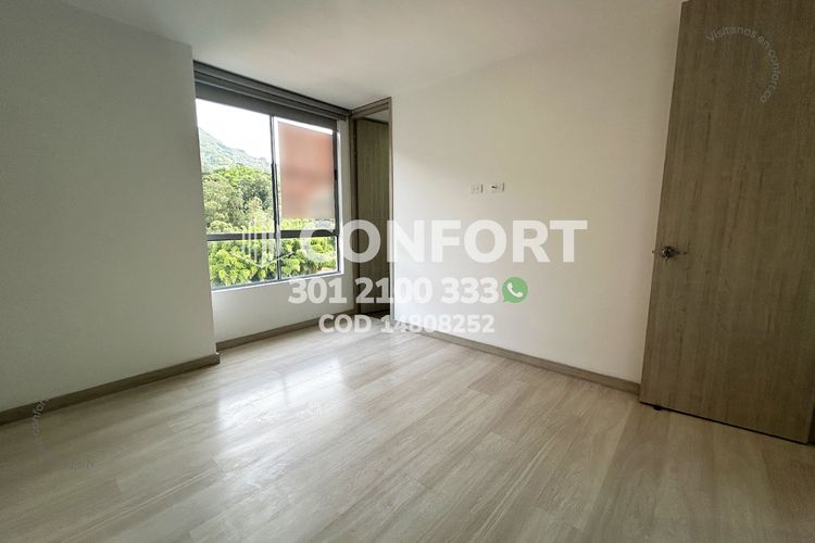 Apartamento de 3 alcobas en arriendo en Loma Del Escobero, Envigado, 115 m² · foto 22 de 24