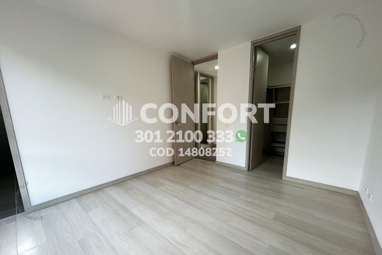 Apartamento de 3 alcobas en arriendo en Loma Del Escobero, Envigado, 115 m² · foto 23 de 24