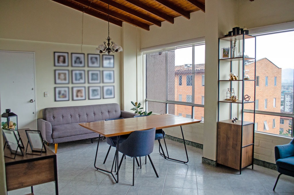 Apartamento en venta en El Poblado, Medellín · foto 3 de 12