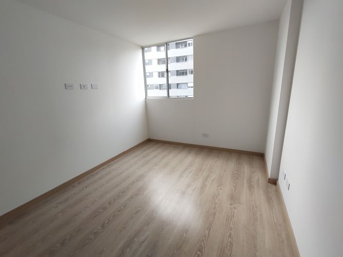 Apartamento de 2 alcobas en arriendo en Santa Fe, Medellín, 75 m² · foto 6 de 14