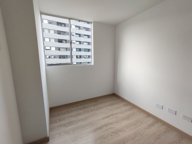 Apartamento de 2 alcobas en arriendo en Santa Fe, Medellín, 75 m² · foto 9 de 14