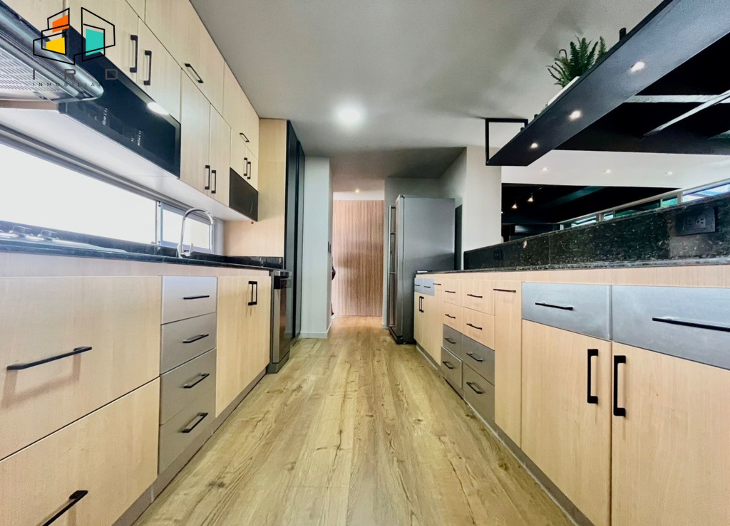 Apartamento en arriendo en Los Balsos No.2, Medellín · foto 16 de 24