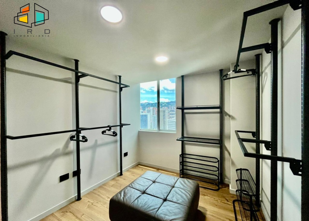 Apartamento en arriendo en Los Balsos No.2, Medellín · foto 22 de 24